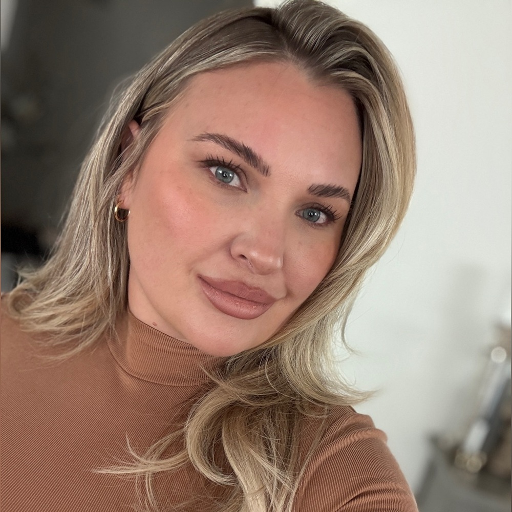 Meet your Posher, Brittini